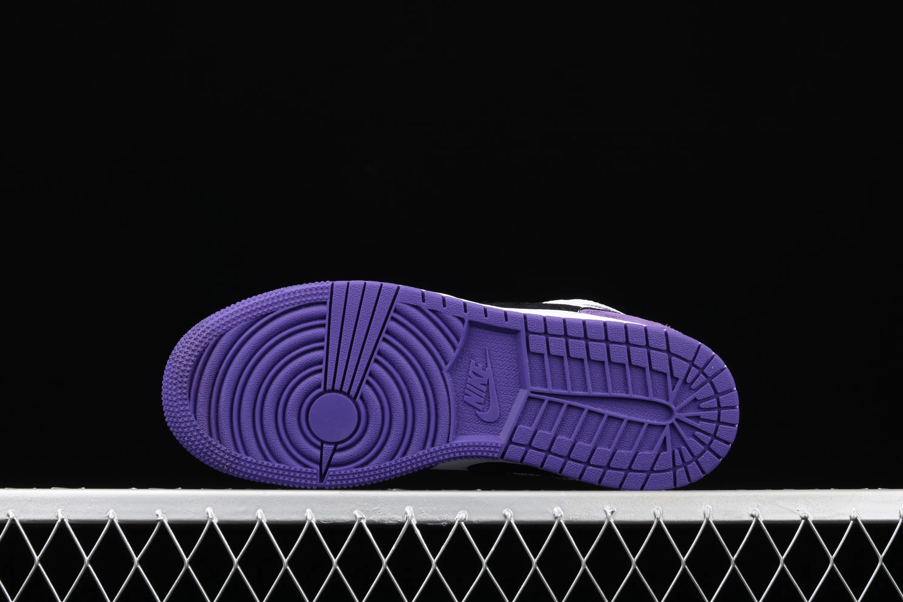 All categories Air Jordan Jordan series basketball shoes Air Jordan 1 Mid G version pure original Air Jordan 1 Mid GS AJ1 Joe 1 black and white purple Chinese basketball shoes BQ6931-105